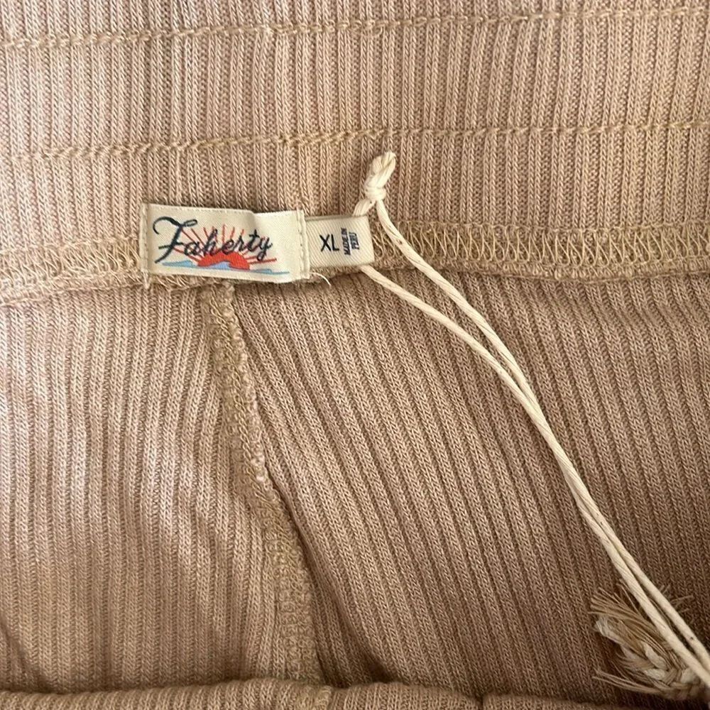 Faherty Women's Legend Rib Riva Slim Pants, Nomad, Size XL, NWT - Picture 9 of 9